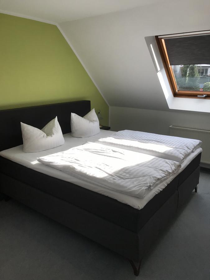 Hotel Am Maibaum Neuenrade Екстериор снимка